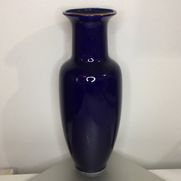 Beautiful Vintage Cobalt Blue Japanese Peacock Vase - Picture 4 of 6